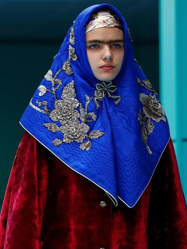 48 Model Jilbab Segi Empat Dan Cara Memakai Simple Modern Kekinian