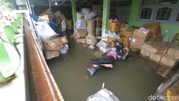 Banjir Rendam 10 Desa di Jombang, Ketinggian Air Hingga 1 Meter