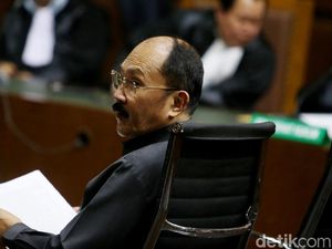 Fredrich Datangi IGD Medika, Minta Novanto Didiagnosis Kecelakaan