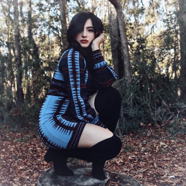 Saya memulai blog tentang gaya hidup sebagai tempat dimana milenial muda bisa bertukar gagasan dan membicarakan masalah yang kita hadapi setiap hari. Saya berharap ini akan menginspirasi orang untuk terbuka akan gagasan baru, mencoba gaya hidup sehat, dan selalu mencari kebahagiaan, tulis Andreaa di blognya.Foto: Instagram