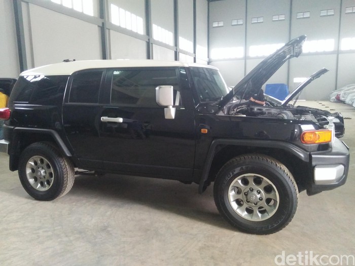 Penampakan FJ Cruiser Milik Luthfi Hasan yang Dilelang Rp 