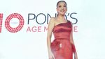 Beauty in Red! Cantiknya Bunga Citra Lestari