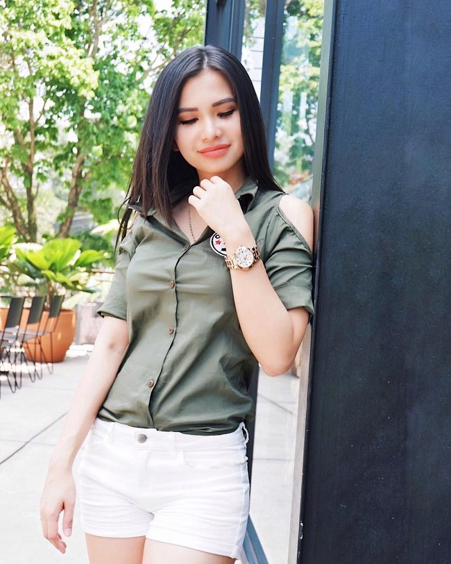 Maria Vania sempat terjun ke dunia akting dan membintangi sejumlah sinetron, di antaranya Cinta Fitri dan Islam KTP. Foto: Instagram