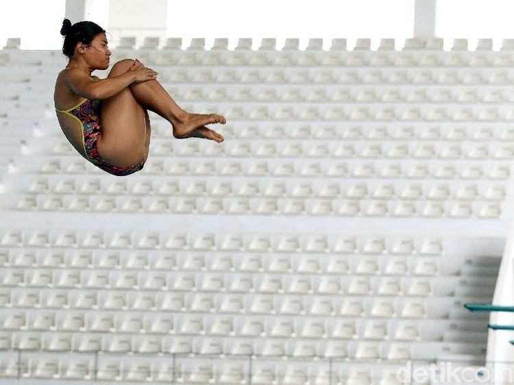 Atlet Pelatnas Loncat Indah Berlatih Keras Jelang Persiapan Asian Games