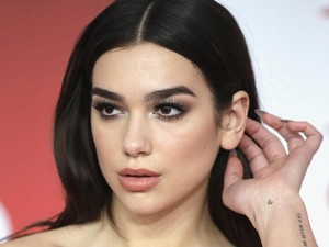 Usai BRIT Awards, Dua Lipa-Jack Whitehall Dikabarkan Dekat