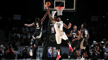 10. NBA: Kompetisi bola basket Amerika Serikat tidak hanya ingin sukses di kampung halamannya sendiri. Mereka ingin NBA menjadi brand global. Dengan memadukan inovasi teknologi, keinginan tersebut mulai terlihat hasilnya. Foto: internet