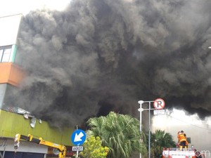 Kudus Plasa Terbakar, Pendapatan Daerah Hilang Rp 1,5 M
