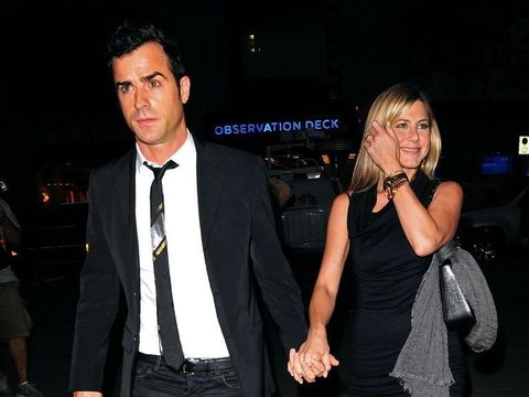 Membaca Bahasa Tubuh Jennifer Aniston & Justin Theroux Setahun Sebelum Cerai