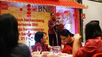 Acara ini juga merupakan salah satu bentuk perhatian yang diberikan BNI bagi para nasabah yang berasal dari kawasan Pecinan di Jakarta, yang sebagian besar memang merayakan Imlek.