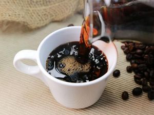 Eits! Hati-hati Jangan Minum Kopi Berlebihan