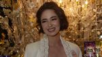 Dua Lipa Super Seksi di Brit Awards, Seksinya Denada Tampil Berkacamata