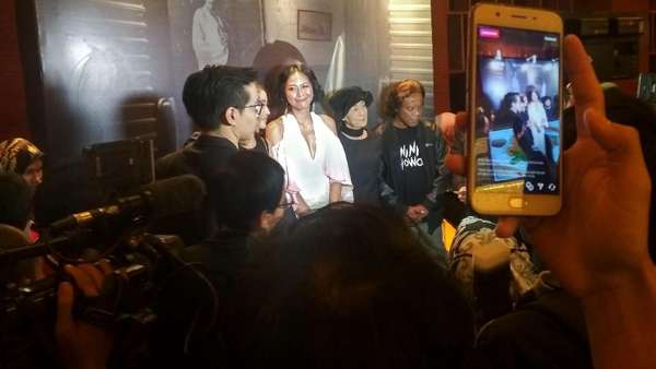 Ramainya Gala Premiere Film Horor Natasha Wilona Nini Thowok Ramainya Gala Premiere Film Horor Natasha Wilona Nini Thowok
