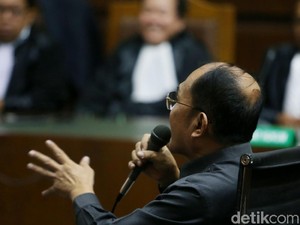 Video Fredrich Kecewa Lalu Emosional karena Eksepsinya Ditolak