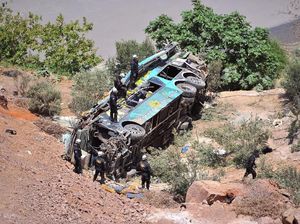 Bus Bertingkat Jatuh ke Jurang di Peru, 44 Orang Tewas