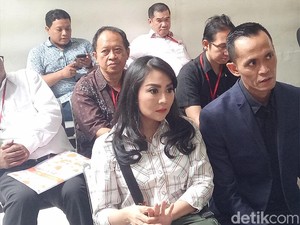 Sidang Hak Asuh Anak Tessa Kaunang-Sandy, Deklarasi Artis Berantas Narkoba
