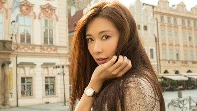 Foto: Intip Liburannya Model Cantik 43 Tahun yang Awet Muda