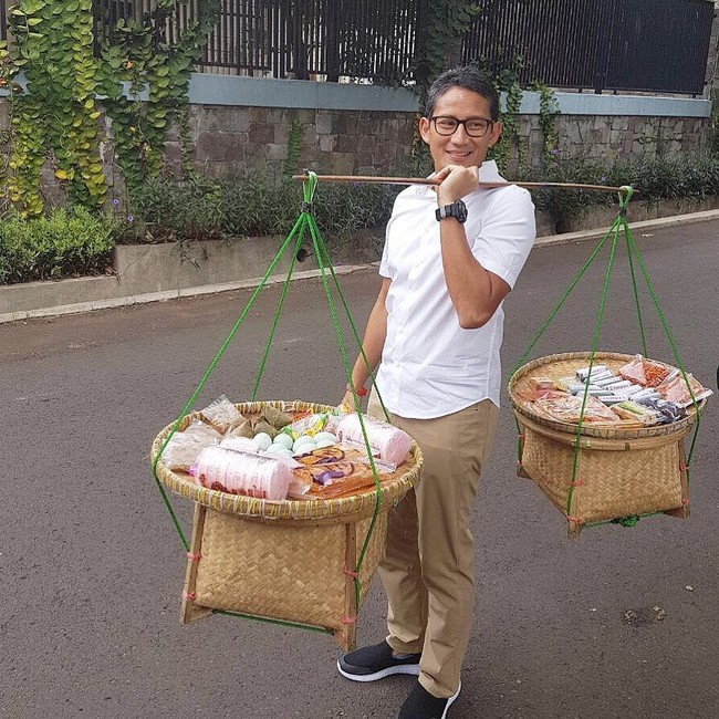 Aksi Seru Sandiaga Uno Saat Kuliner hingga Bekal Bentuk Lucu untuk Anak