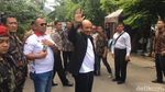 Momen Novel Baswedan Disambut Meriah saat Pulang ke Rumah
