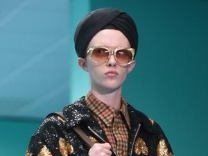 Gucci Diprotes Penganut Sikh karena Model Pakai Turban Saat Fashion Show