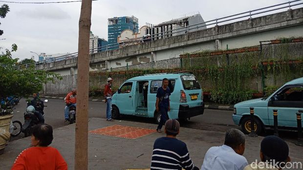 Bertemu Kadishub DKI, Sopir Angkot Batal Demo Tolak OK OTrip