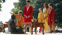 Selain Taj Mahal, Justin bersama keluarganya juga ke Sabarti Ashram. (Justin Trudeau/Twitter)