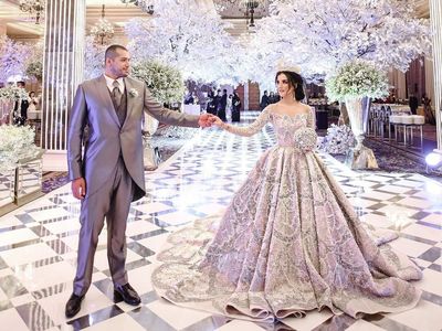 5 Pernikahan Mewah Selebgram Indonesia, Gaun Menyala hingga ala Cinderella