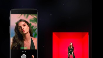 Kalau ini saat menjadi model untuk mendemonstrasikan kemampuan kamera ganda OnePlus. Foto: Instagram