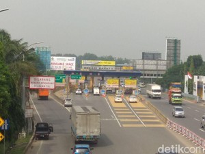 Hari Ini, Ganjil Genap di Pintu Tol Bekasi Diberlakukan
