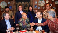 Hadir dalam acara tersebut SEVP Treasury & Global Services Bank BRI, Hexana Tri Sasongko, Konsul Jenderal RI di New York, Abdul Kadir Jailani, bersama para investor dari Amerika Serikat di Plataran Dharmawangsa, Jakarta. Foto: dok. BRI
