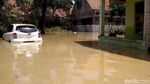 Banjir di Cirebon Capai 2 Meter, Ribuan Warga Mengungsi