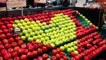 Disusun Cantik, Jejeran Buah dan Sayur di Supermarket Ini Jadi Keren!