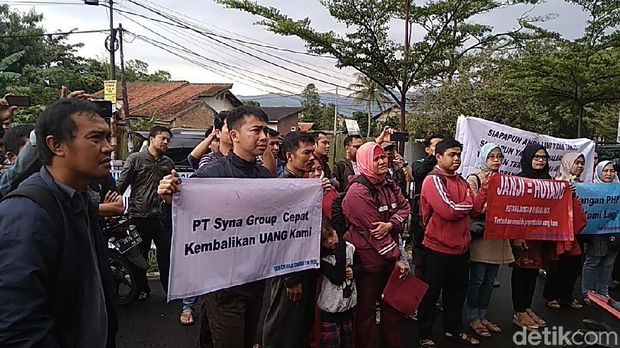 Rumah Tak Juga Dibangun, Konsumen di Bandung Demo Pengembang