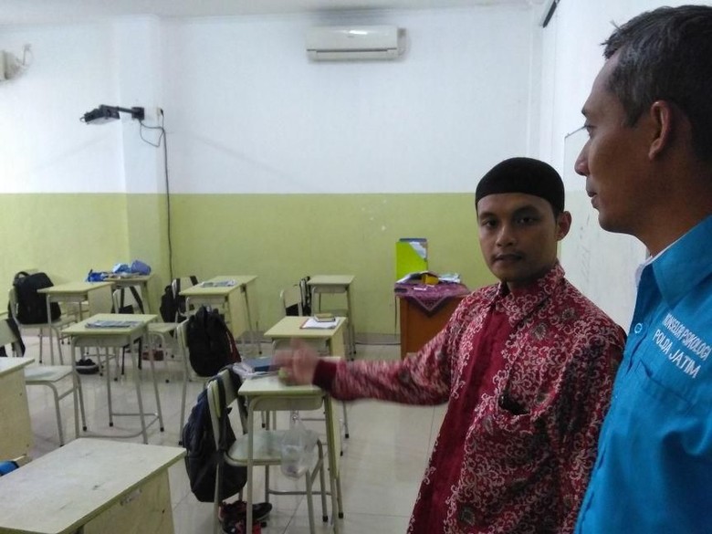 Polisi Lakukan Pendampingan Psikis pada Anak Korban Pelecehan Seksual Polisi Lakukan Pendampingan Psikis pada Anak Korban Pelecehan Seksual