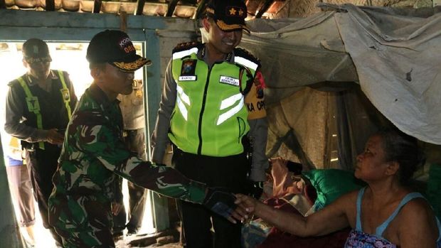 Dua Rumah di Bojonegoro Roboh Akibat Luapan Kali Pacal