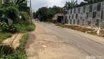Penampakan Jalan Rusak Dekat Tol Cijago yang Bikin Sebel