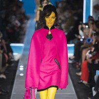 Fashion show Moschino di Milan Fashion Week Fall/Winter 2018, Rabu (21/2/2018). (Foto dok. Vogue).