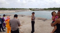 Kita kasih imbauan agar tidak ada korban. Bahaya juga, Kapolsek Belinyu AKP Iman Teguh dalam pesan kepada detikcom, Jumat (23/2/2018). 