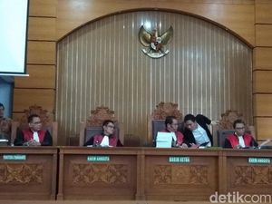 Cerita Saksi Disuruh Cari Koordinator untuk Aksi Bom Thamrin