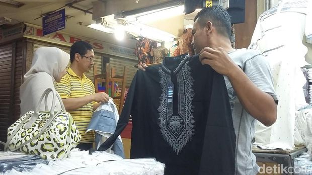 Baju Koko Mirip Black Phanter Dijual di Tanah Abang, Berapa Harganya?