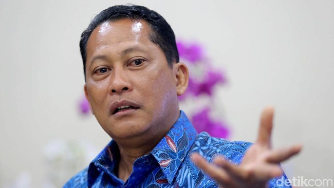 Buwas, dari Kepala BNN Jadi Bos Bulog