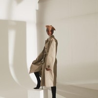 Catwalk kami merupakan representatif dari seluruh perempuan di dunia, karena seluruh wanita di dunia bisa mengenakan koleksi kami, ungkap Ian Griffiths desainer Max Mara tentang keputusannya memilih model berhijab. Foto: Instagram