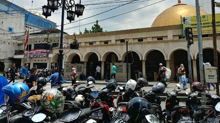 parkir liar di bandung