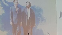 Pada 15 November 2017, NasDem mendeklarasikan dukungan ke Jokowi sebagai capres di Pemilu 2019. Pengukuhan dukungan itu disampaikan oleh Ketum Surya Paloh di Rakernas IV.