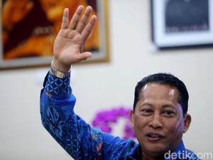 Lepas Buwas, Pegawai BNN Bikin Puisi Pati dari Cawang