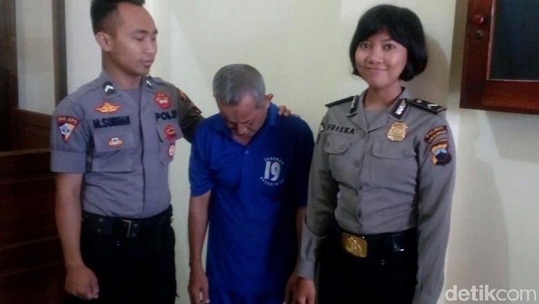 Bejat! Seorang Dukun Cabuli 4 ABG di Pekalongan Bejat! Seorang Dukun Cabuli 4 ABG di Pekalongan