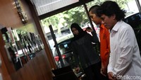 Mustafa Kamal Narullah mengaku bersalah menghina Presiden Jokowi dan Ibu Negara Iriana sebagai keturunan China dan PKI. 