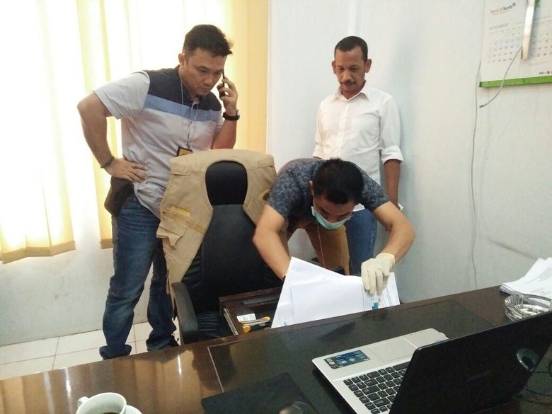 Tim Saber Pungli OTT Pegawai BPN Lhokseumawe Tim Saber Pungli OTT Pegawai BPN Lhokseumawe