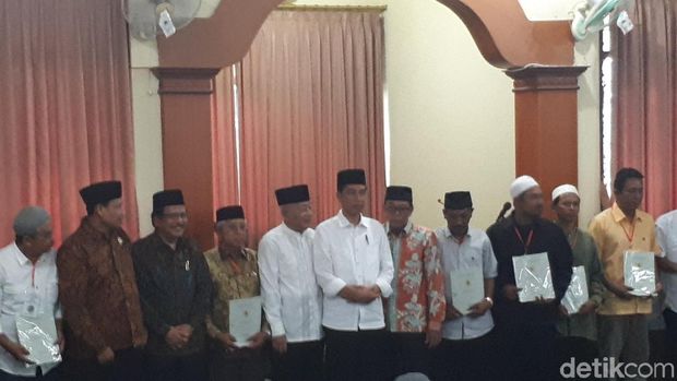 Khotbah di Depan Jokowi, Sofyan Djalil Singgung Soal Hoax