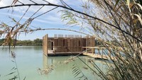Hotel ini tampak natural menyatu dengan alam. Istimewa/Inhabitat