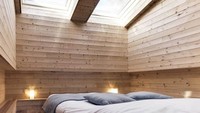 Atap kamar terbuat dari kaca. Jadi, cahaya bisa langsung kamar dan tentunya hemat energi. Istimewa/Inhabitat